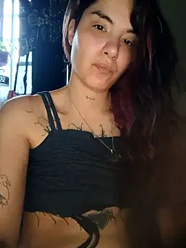 Darkw1tch online show from April 2026 08:10:01 PM