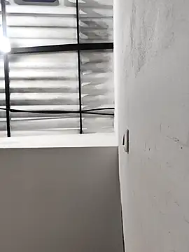 Hiroshi Shen online show from November 2025 10:26:01 AM