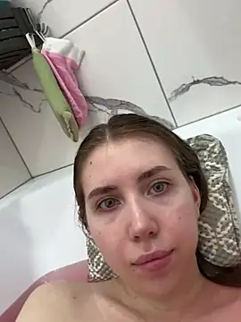 Snapshot of EvaAkins chatting on March 2026 04:56:01 PM EvaAkins online show from March 2026 04:56:01 PM