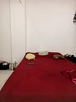 queemking online show from April 2026 01:03:01 AM