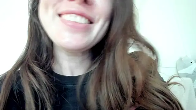 Lil Foxy9 online show from June 2026 01:42:02 PM