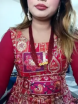 alexa cam44 online show from December 2025 08:35:01 PM