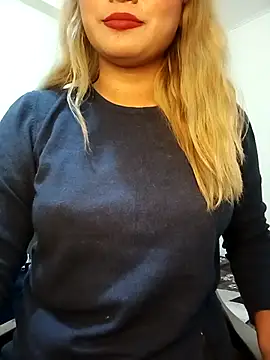 alexa cam44 online show from January 2026 06:32:02 PM