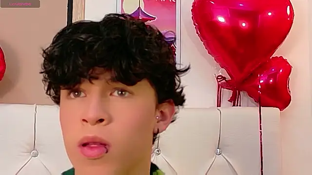 Axel  Evans online show from March 2026 01:17:02 PM