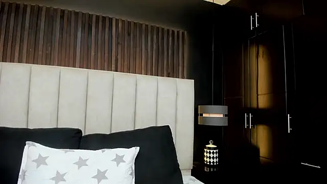 Matilda Liz online show from April 2026 01:24:02 PM