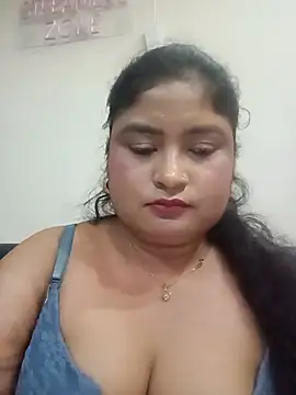 Snapshot of hornyriyanka chatting on June 2026 10:26:01 AM hornyriyanka online show from June 2026 10:26:01 AM