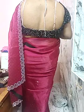 Snapshot of dhanshri143 chatting on July 2026 02:27:02 AM dhanshri143 online show from July 2026 02:27:02 AM