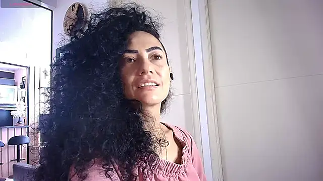Koral369 online show from June 2026 06:17:01 PM
