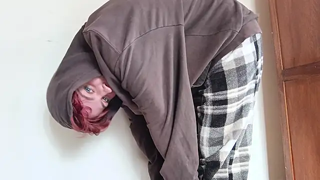 Snapshot of nyxofempusa chatting on October 2025 06:43:01 PM nyxofempusa online show from October 2025 06:43:01 PM