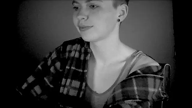 Snapshot of nyxofempusa chatting on January 2026 11:20:02 PM nyxofempusa online show from January 2026 11:20:02 PM