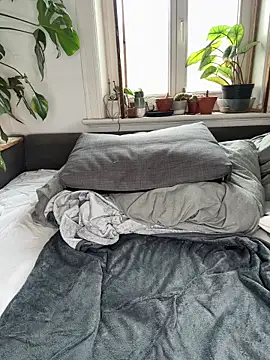 FayeFlame online show from March 2026 12:32:01 PM