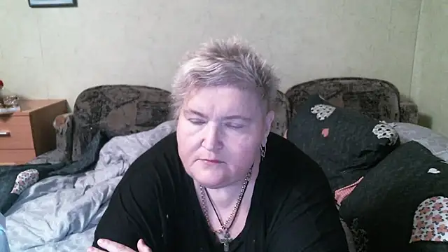 Lana555 online show from April 2026 06:27:02 PM