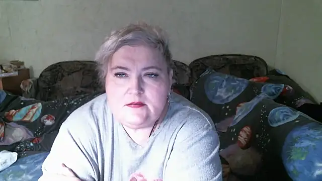 Lana555 online show from April 2026 06:10:01 PM