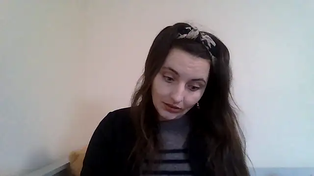 DInaraXRose online show from February 2026 01:07:01 PM