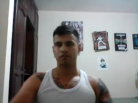 Benito-Ca online show from May 2026 07:06:01 AM