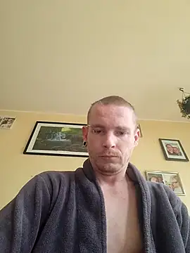 piercingpik online show from January 2026 12:40:01 PM