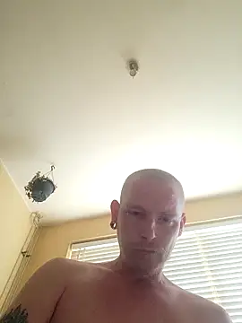 piercingpik online show from June 2026 01:35:01 PM