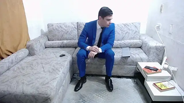 Victor Maitland online show from February 2026 08:24:01 PM