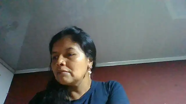 Snapshot of DianaOchoa_ chatting on June 2026 03:18:01 AM DianaOchoa online show from June 2026 03:18:01 AM