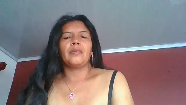 Snapshot of DianaOchoa_ chatting on June 2026 12:36:02 PM DianaOchoa online show from June 2026 12:36:02 PM