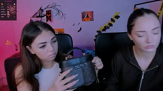 Snapshot of miki-niki chatting on November 2025 07:40:01 AM miki-niki online show from November 2025 07:40:01 AM