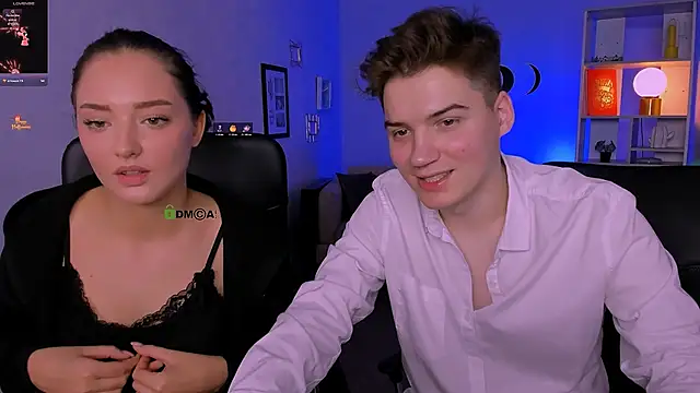 Snapshot of miki-niki chatting on November 2025 01:34:02 PM miki-niki online show from November 2025 01:34:02 PM