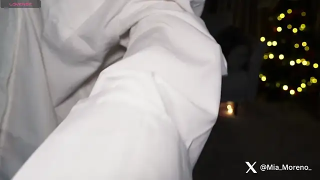 ArianaaSwift online show from December 2025 05:20:02 PM