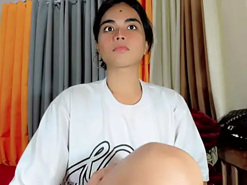 Snapshot of emerald_greysonxx chatting on February 2026 03:31:02 PM emerald greysonxx online show from February 2026 03:31:02 PM