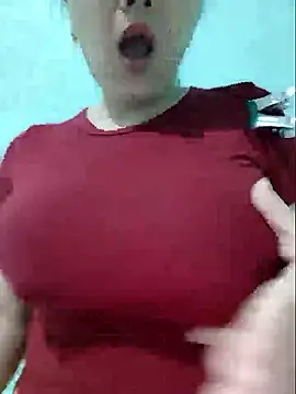 Shiny Babe online show from March 2026 06:36:01 PM