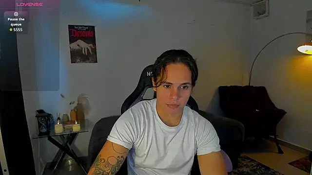 Maximiliano scoott   online show from February 2026 09:27:02 PM