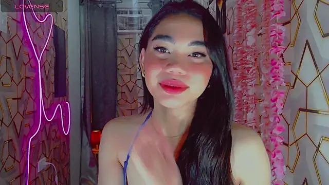 DreamGirlMia online show from May 2026 03:45:01 AM
