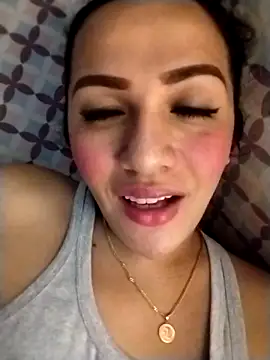 enoria1992 online show from December 2025 03:12:03 AM