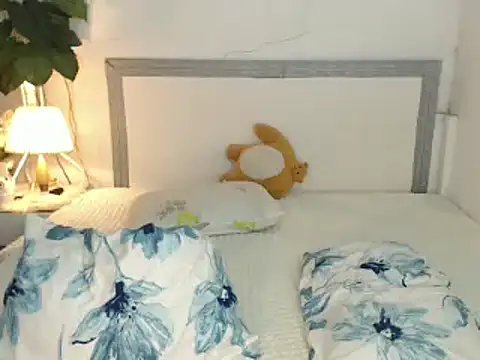 Amanda cummersxxx online show from September 2025 09:15:01 PM