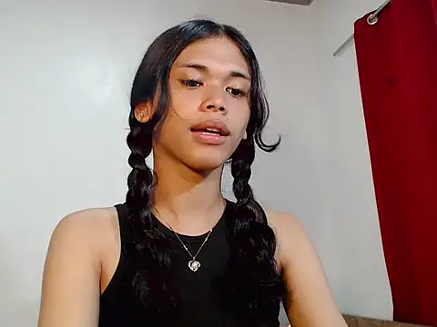 Snapshot of urcurlydiva chatting on October 2025 05:26:02 AM urcurlydiva online show from October 2025 05:26:02 AM