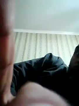 elik555 online show from December 2025 05:29:01 PM