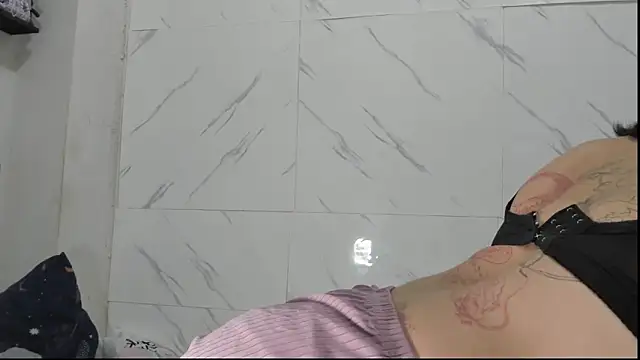 Its Ashleigh online show from April 2026 09:27:01 PM