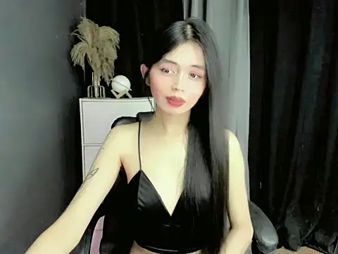 LexiLove online show from November 2025 11:31:02 AM