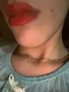 Mimisixo online show from October 2025 10:44:01 PM