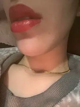 Mimisixo online show from March 2026 05:12:01 PM