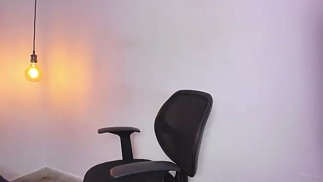 ana foxi online show from March 2026 09:37:02 PM