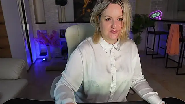 MariemLui online show from March 2026 02:56:02 PM