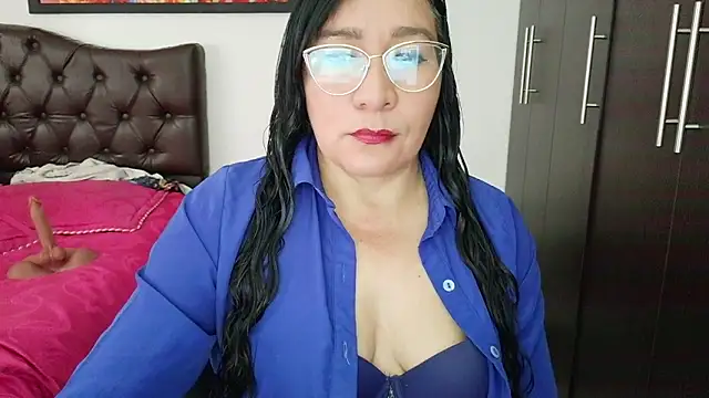 Snapshot of Grace_mature_milf chatting on June 2026 11:20:02 AM Grace mature milf online show from June 2026 11:20:02 AM