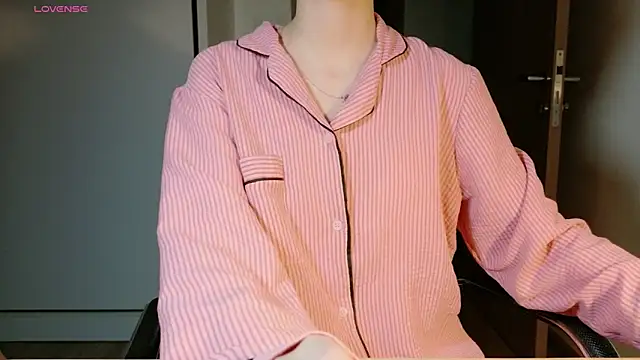 Ryeon 99 online show from March 2026 03:07:02 PM