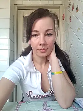 Adeline3302 online show from March 2026 02:01:02 PM