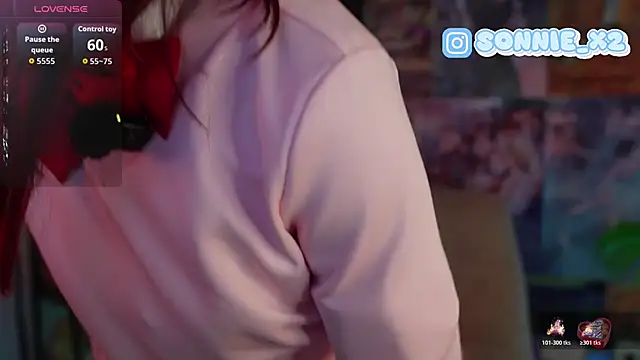 Sonnie mami online show from November 2025 06:19:02 PM