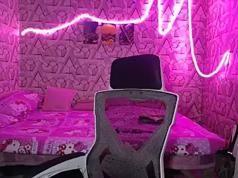 ValarieEater online show from March 2026 04:07:02 PM