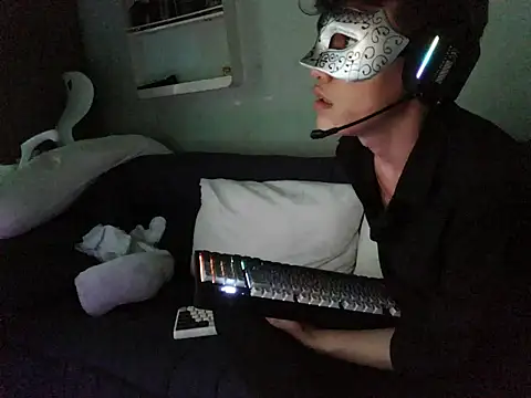 boyhigh1997 online show from March 2026 08:07:01 AM