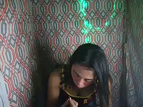 Virgen christine01 online show from November 2025 02:17:02 PM