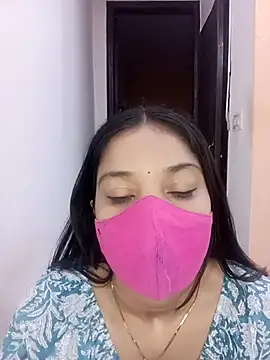 Snapshot of Cute_Rakhi8 chatting on June 2026 05:23:02 AM Cute Rakhi8 online show from June 2026 05:23:02 AM