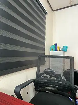 Helleron online show from December 2025 04:23:02 PM